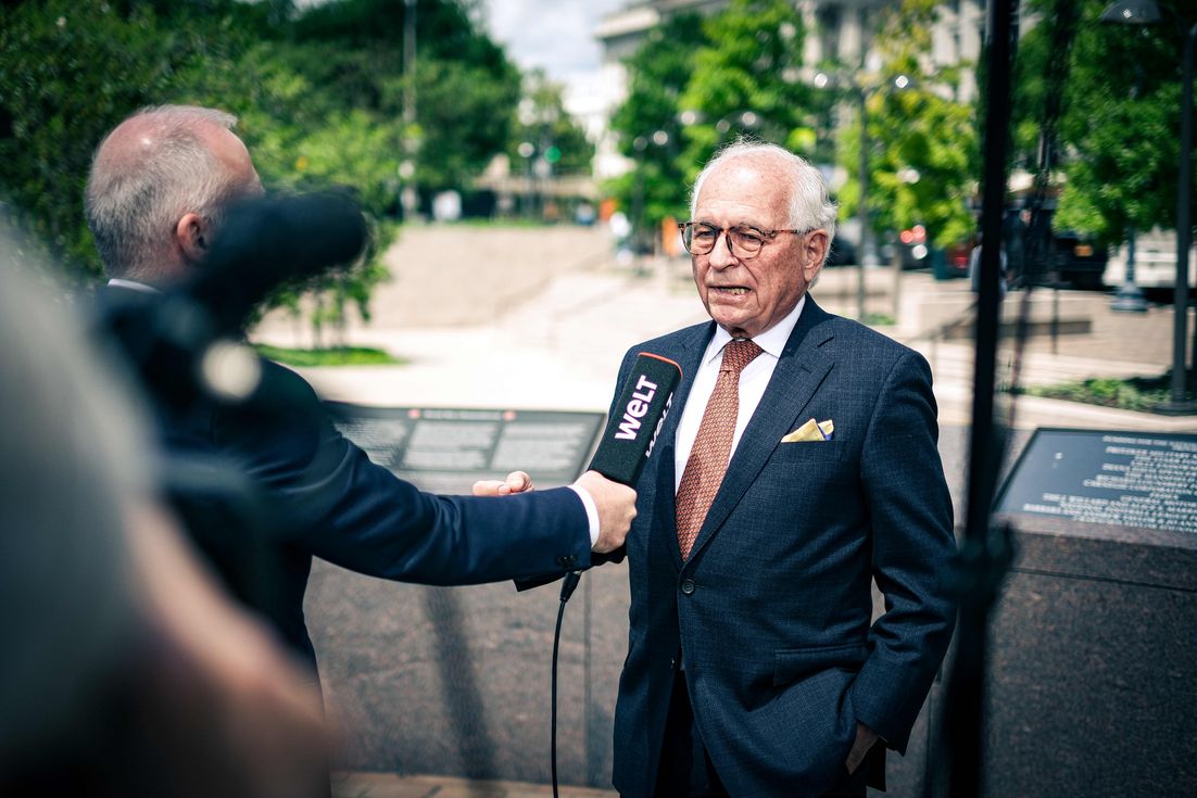 Wolfgang Ischinger in conversation with Welt TV